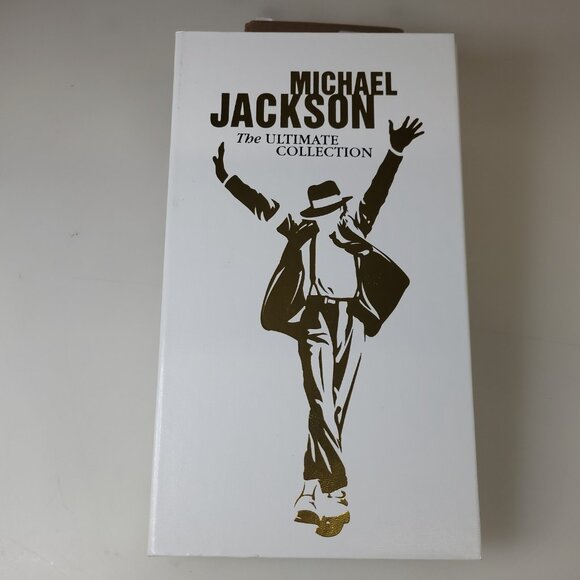Michael Jackson Box Set – CDs, DVD & Booklet (Collector’s Edition) - Picture 1 of 7